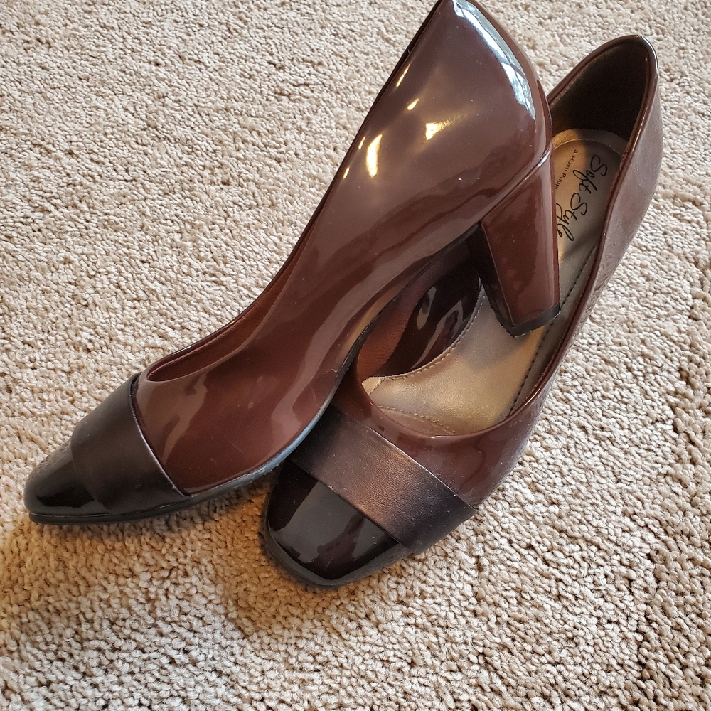 Soft Style Brown Pumps - Picture 2 of 5
